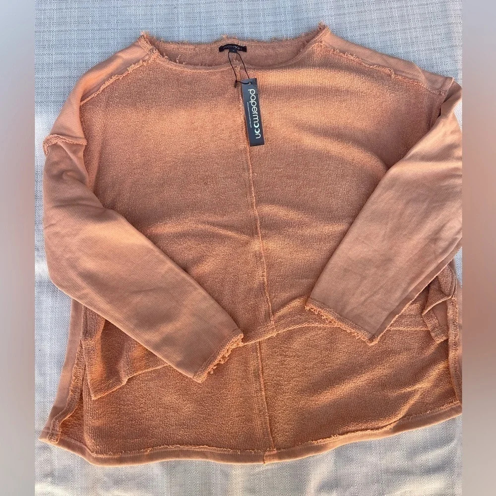 *NWT* Womens Papermoon Sweater Sz. M